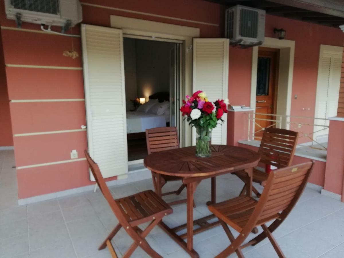 Epavlis Nadine Corfu Villa Gouvia Ngoại thất bức ảnh