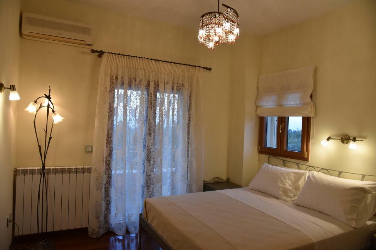 Epavlis Nadine Corfu Villa Gouvia Ngoại thất bức ảnh