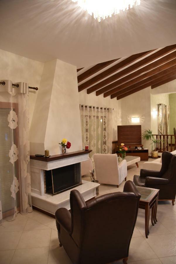 Epavlis Nadine Corfu Villa Gouvia Ngoại thất bức ảnh
