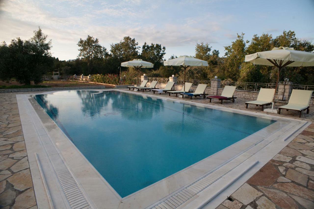 Epavlis Nadine Corfu Villa Gouvia Ngoại thất bức ảnh